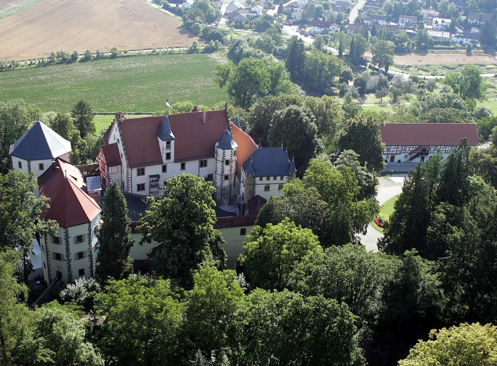Schlosshotel Gotzenburg Jagsthausen Εξωτερικό φωτογραφία